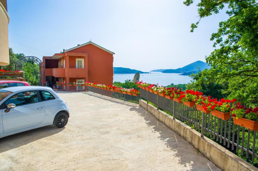 Alessandra Apartmani Sv. Stefan