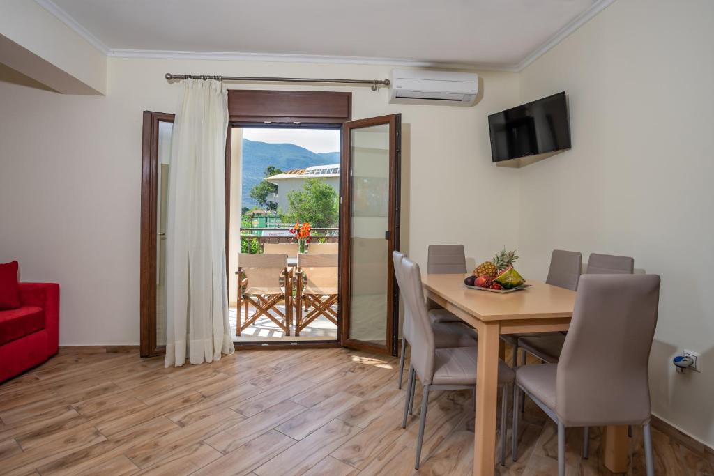 Kavadias Apartments