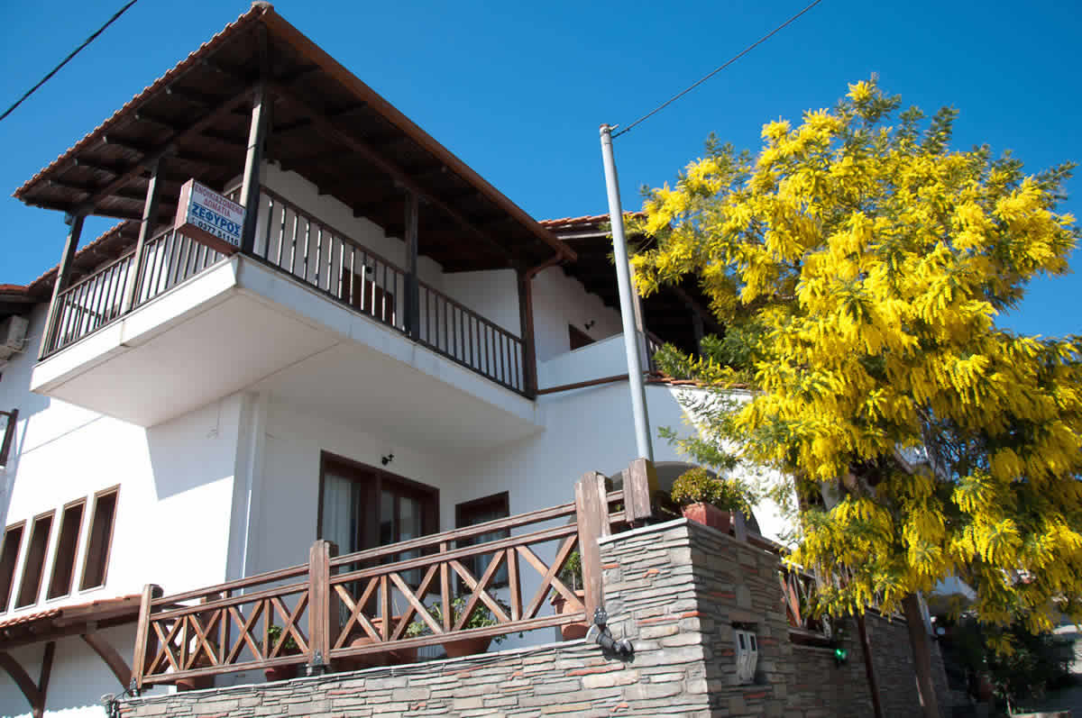 Pension Zefyros Ammoulani