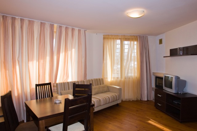 Redenka Holiday Club