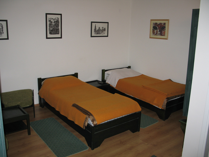 PANSION 13A - Apartmani BijeliÄ‡