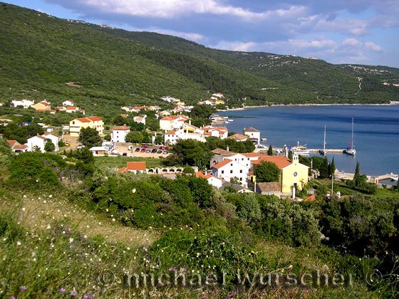 Hotel i restoran ZLATNI LAV