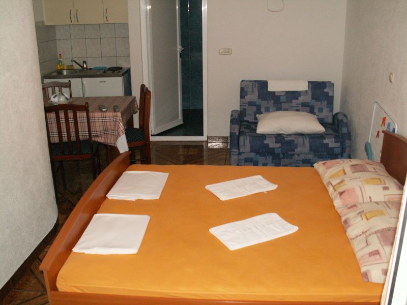Apartmani BaÅ¡ka Voda Herceg