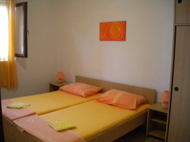 Apartmani Nada