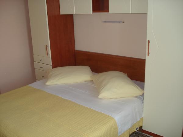 Apartmani i sobe Moso