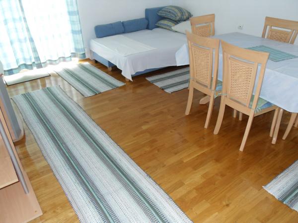 Apartmani i sobe Moso