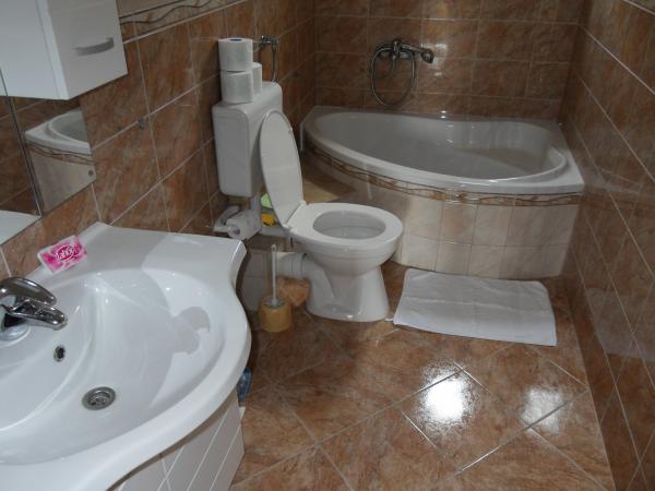 Apartmani i sobe Moso