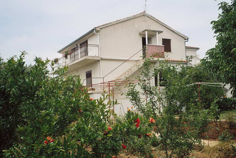 Apartmani Karmela