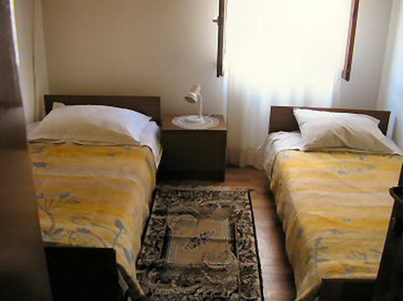 Apartmani Karmela
