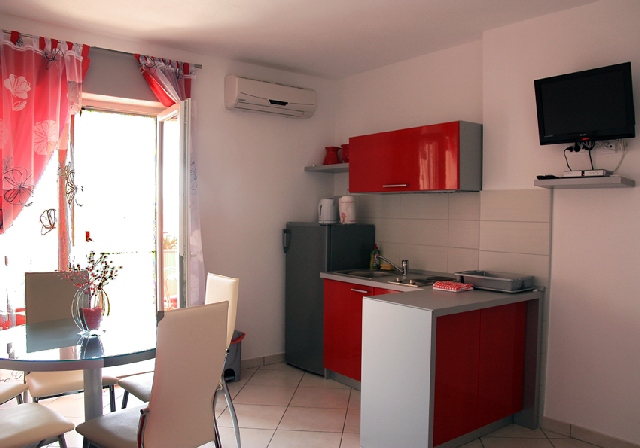 Apartmani Jakic - Tucepi