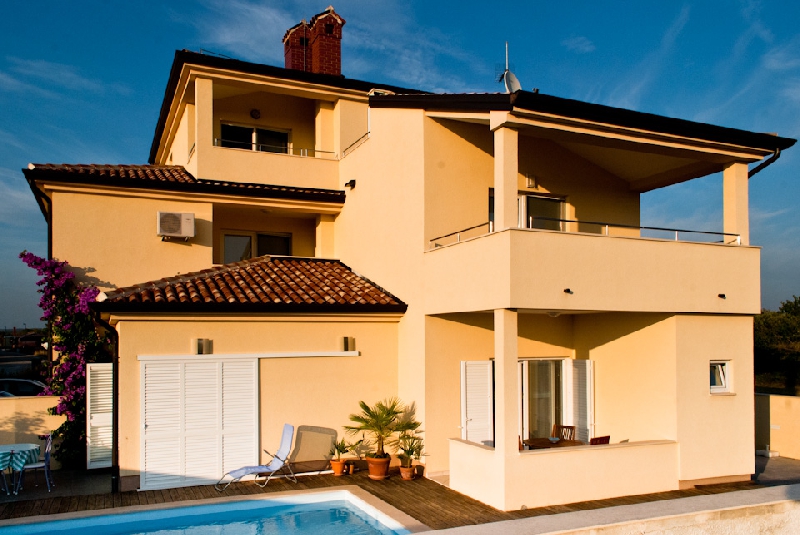 Villa G A P