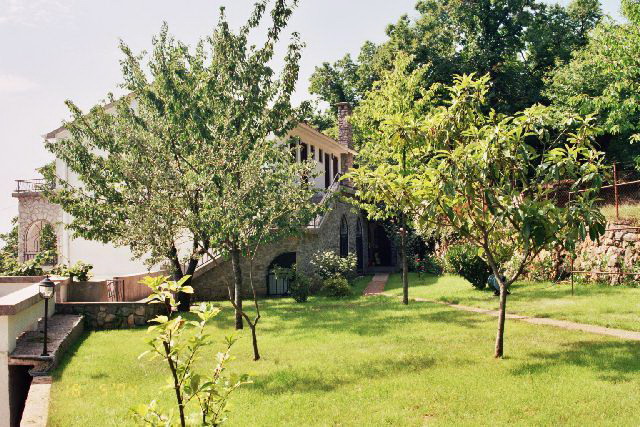 Kestenovi Dvori