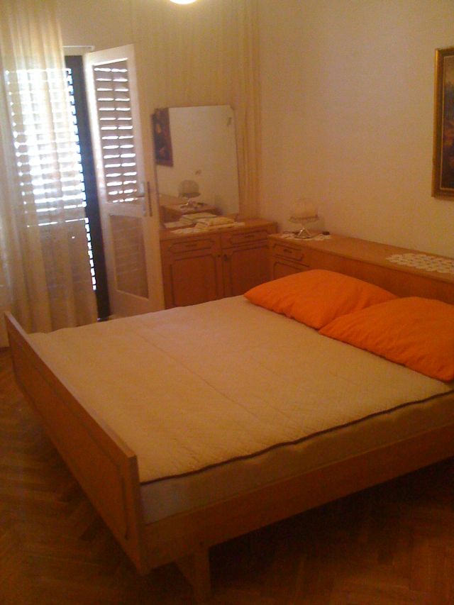 Apartmani i sobe Ljubica