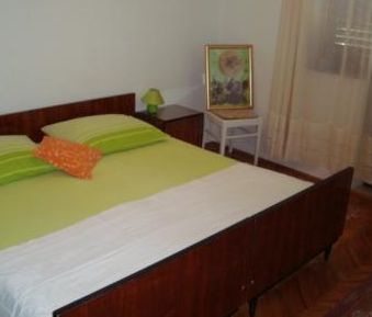 House Å½AUHAR-BaÅ¡ka Voda