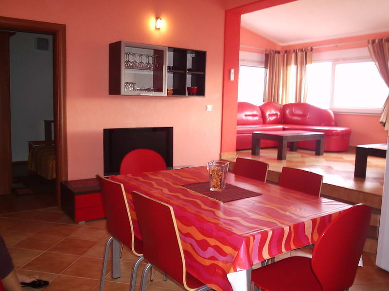 Apartmani Karen-ViniÅ¡Ä‡e