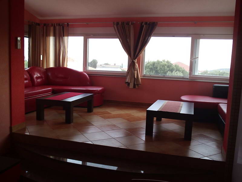 Apartmani Karen-ViniÅ¡Ä‡e