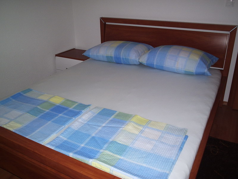 Apartmani Karen-ViniÅ¡Ä‡e