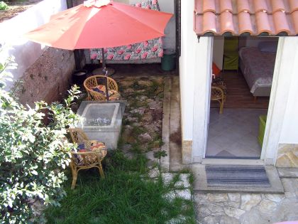 House Å½AUHAR-BaÅ¡ka Voda
