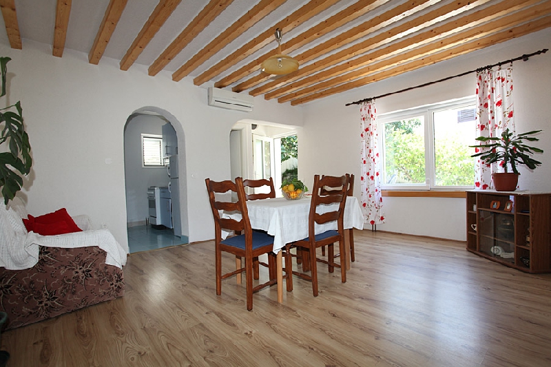 Apartmani KuÄ‡a Ivona