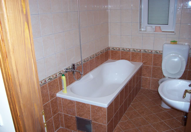 Ante Apartmani