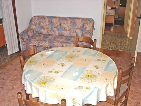 Apartmani Klara Makarska