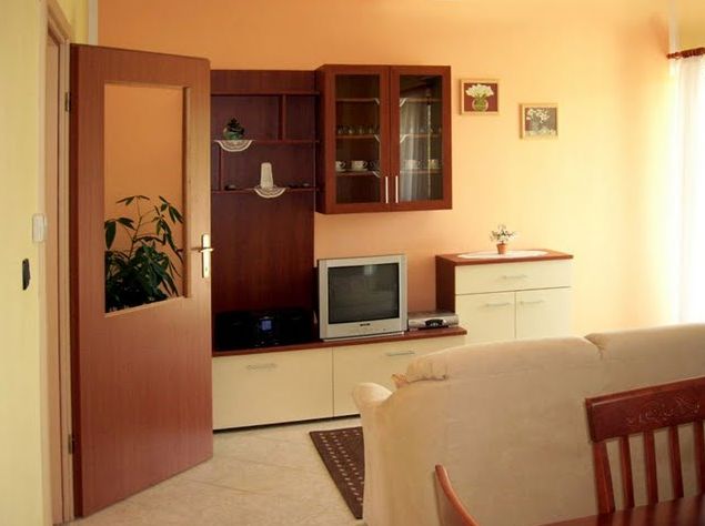 Apartmani ZareÄki krov