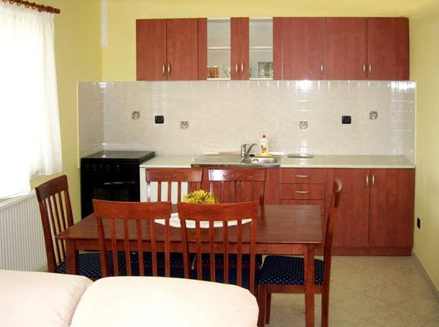 Apartmani ZareÄki krov