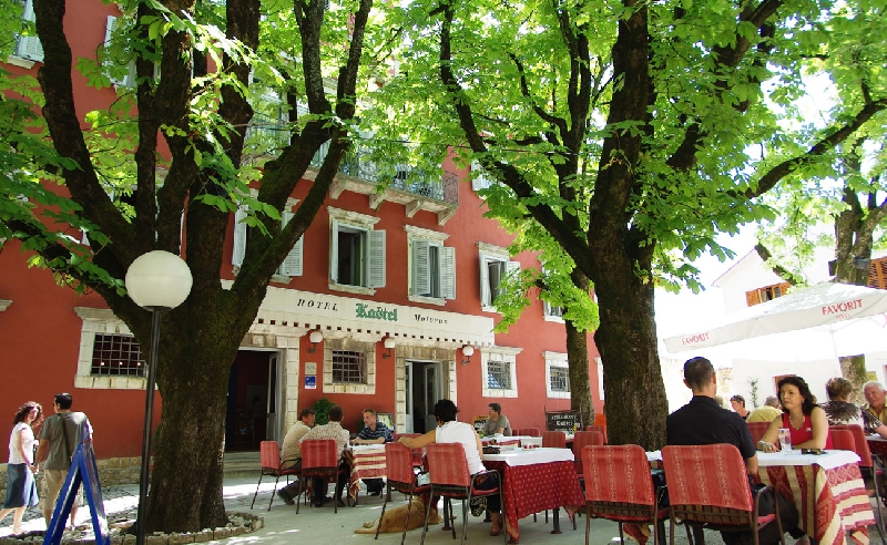 Hotel KaÅ¡tel 