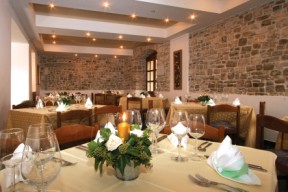 Hotel KaÅ¡tel 