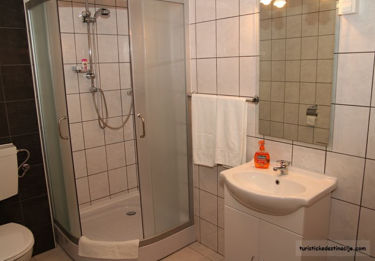 PlitviÄki Dvori