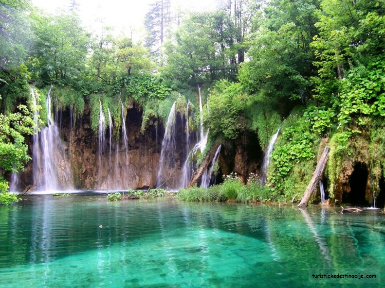 PlitviÄki Dvori