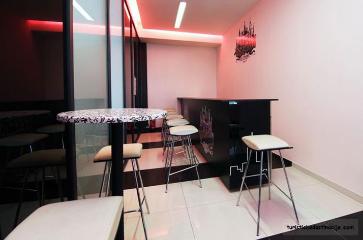 City Design Hostel